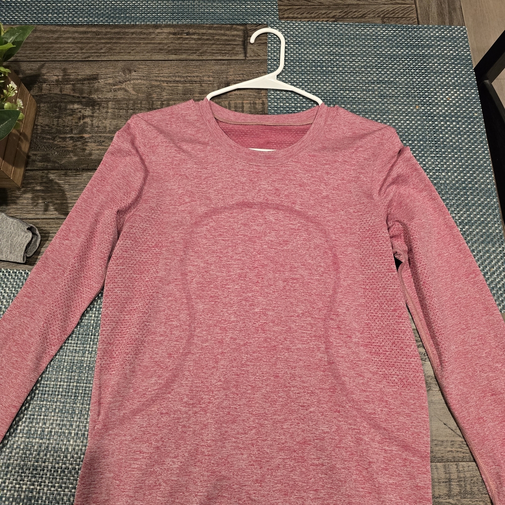 lululemon athletica Heather Rose Long Sleeve Crew Top